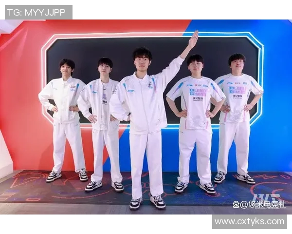 电竞新闻职业联赛中BLG状态分析与表现评估的全面解读与展望