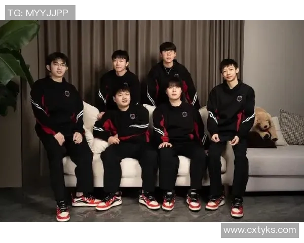 深入分析IG与JDG比赛中的团队协作策略与执行效果实时新闻